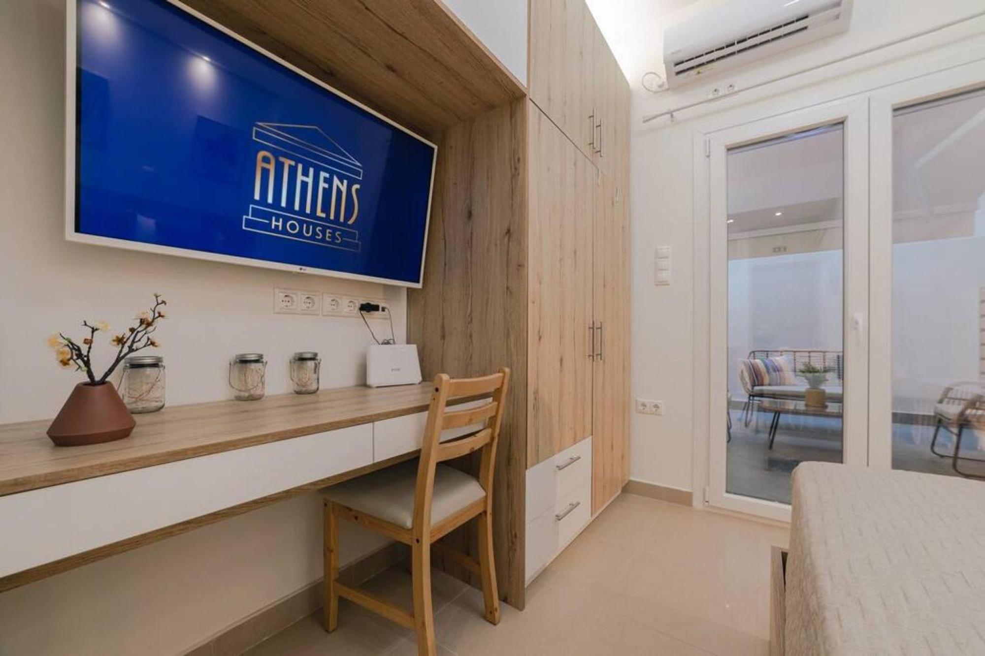 Small And Cozy Studio Афины Экстерьер фото